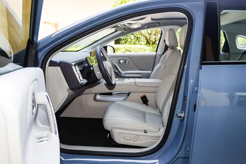 实测三个月，零跑B01为什么这么火？家用痛点都能解决么？